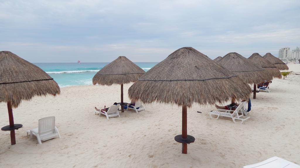 Solymar Condos Cancún Exterior foto